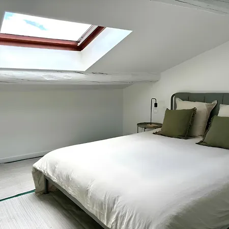 Grand 6 Places Centre Lumineux Apartment Riom